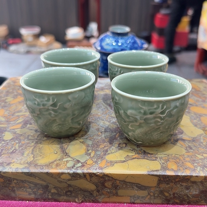 青瓷杯四个一组。。。品茗