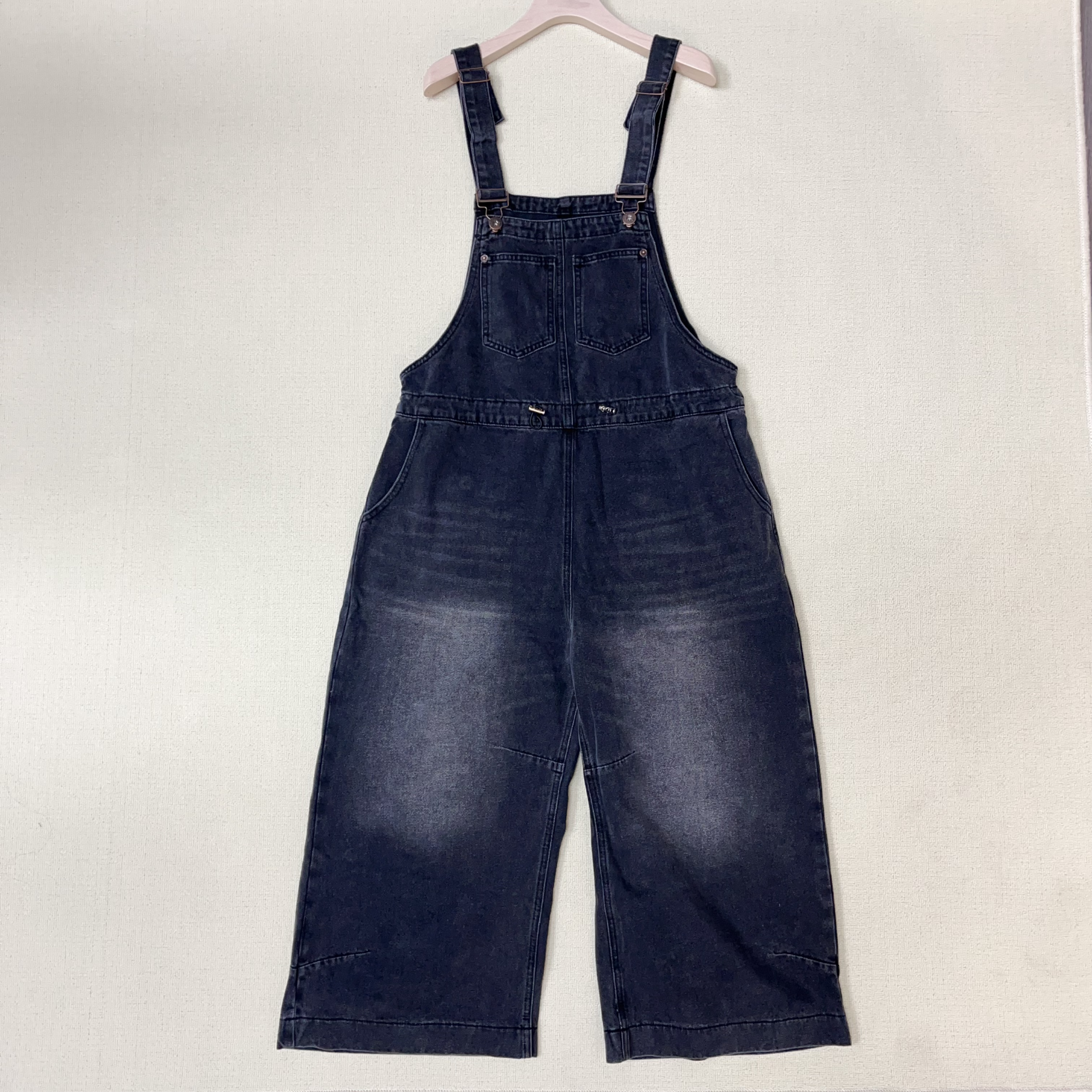 【四姐家】炭黑抽绳背带裤 9095