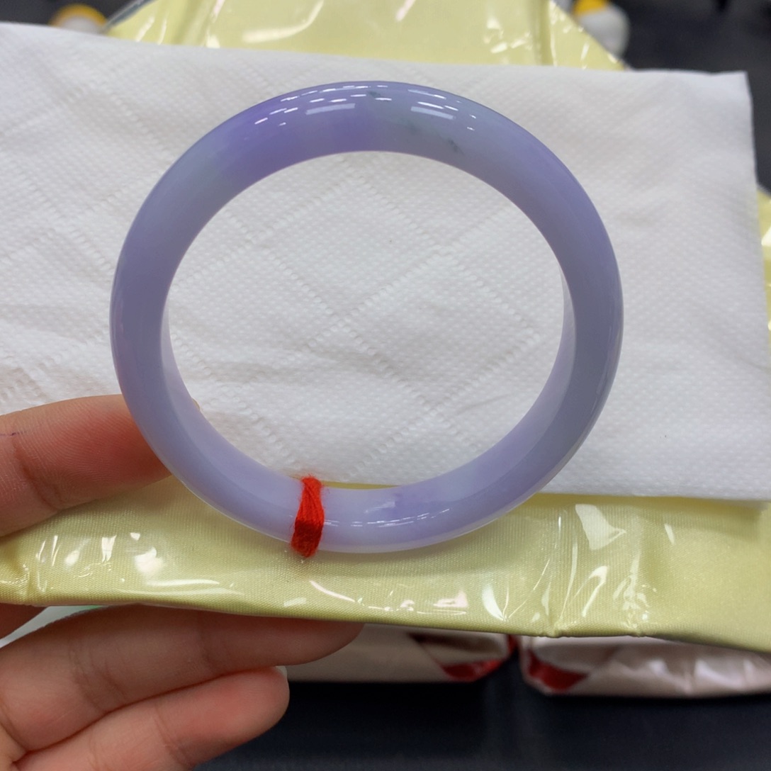 翡翠未镶嵌手镯苹**吸翡翠