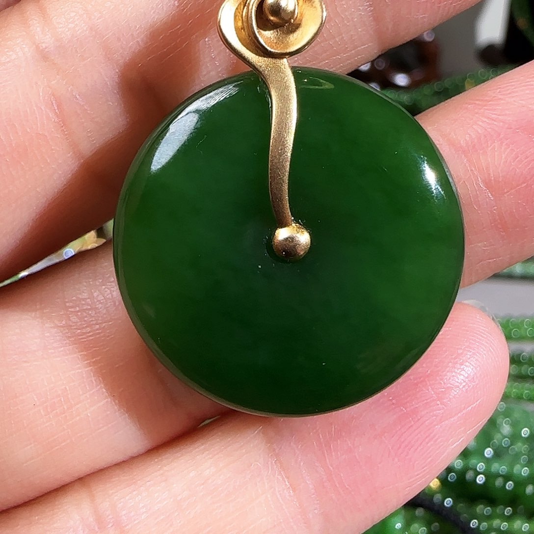 和田玉（碧玉）颈饰18K金镶嵌-**-