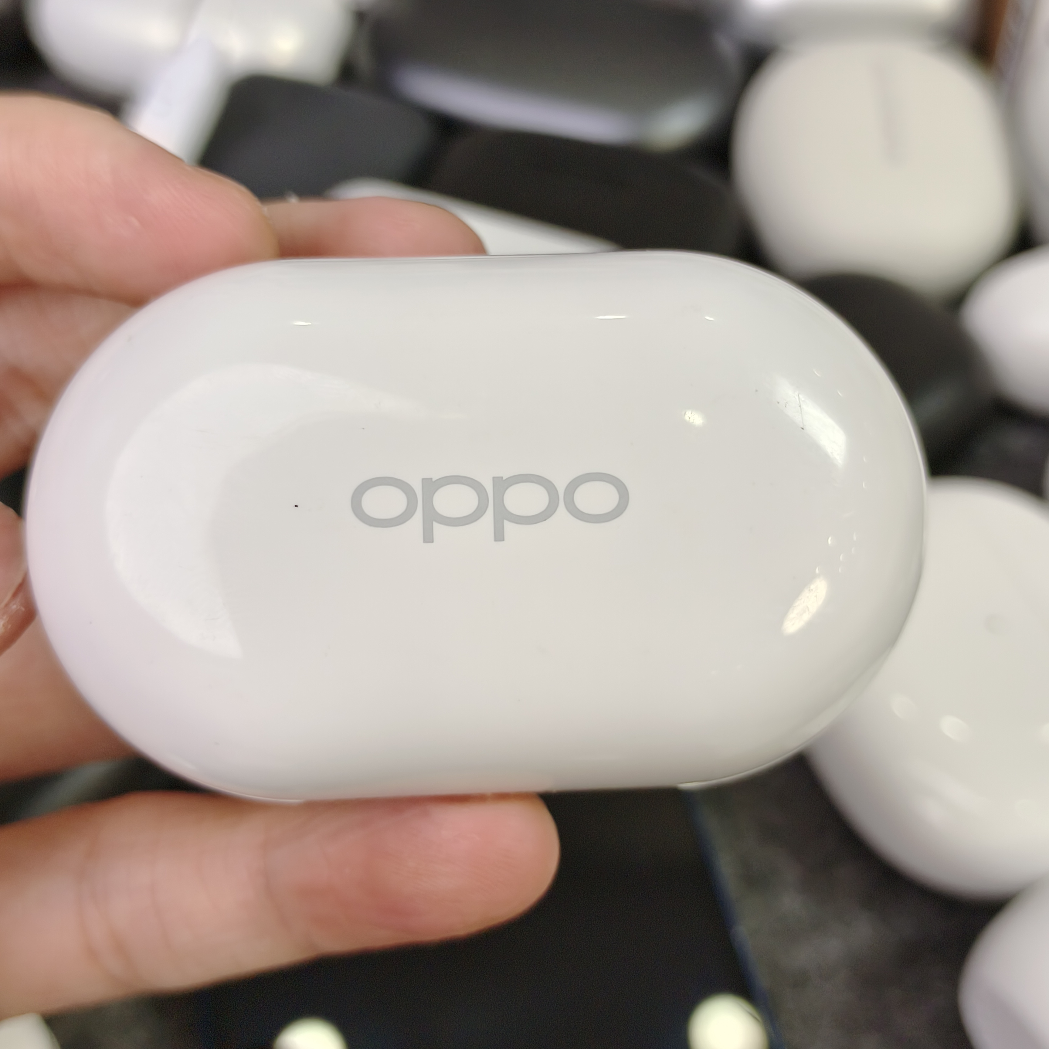 9新 OPPO OPPO Enco Buds真无线蓝牙耳机通话降噪