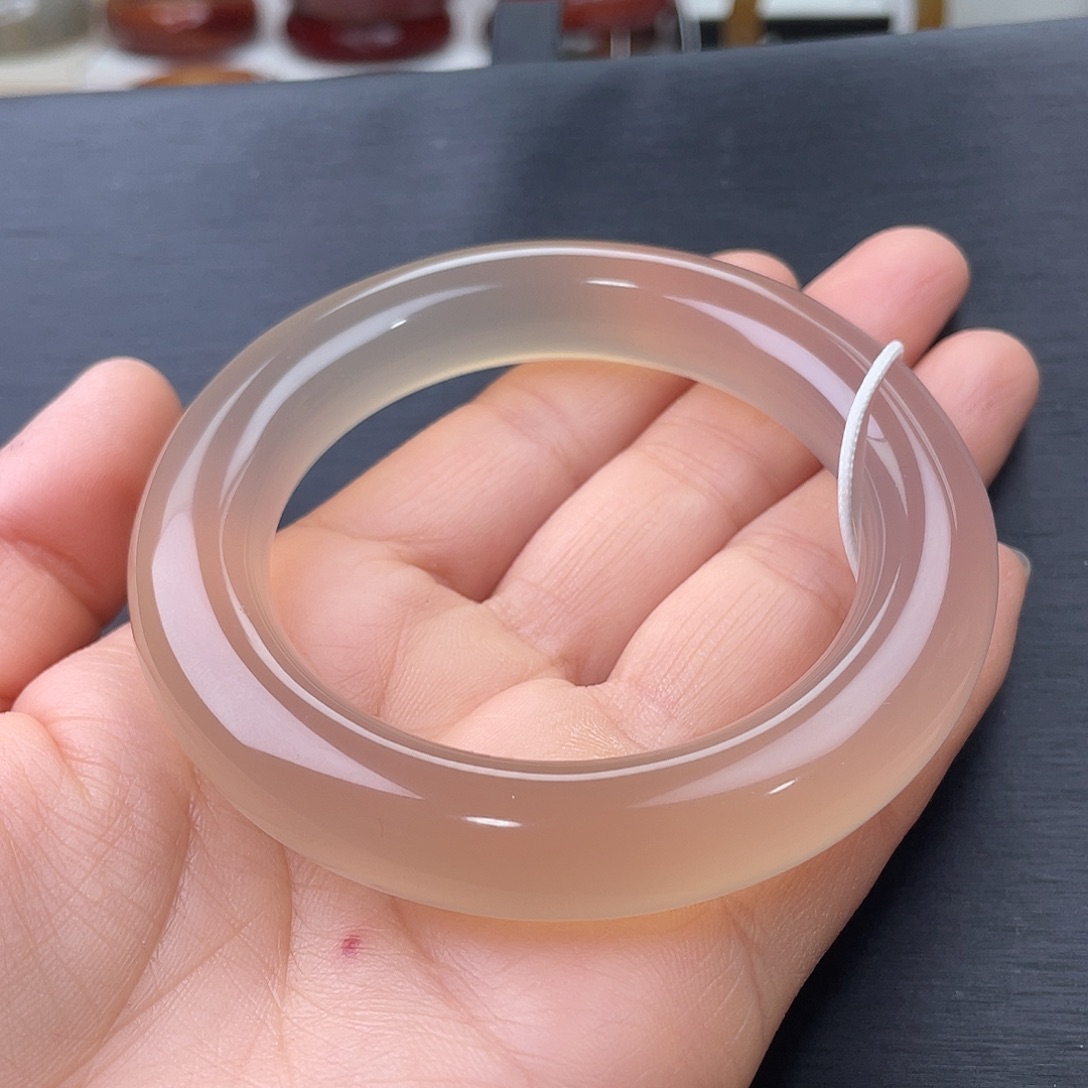 玛瑙/玉髓未镶嵌手镯56圈口