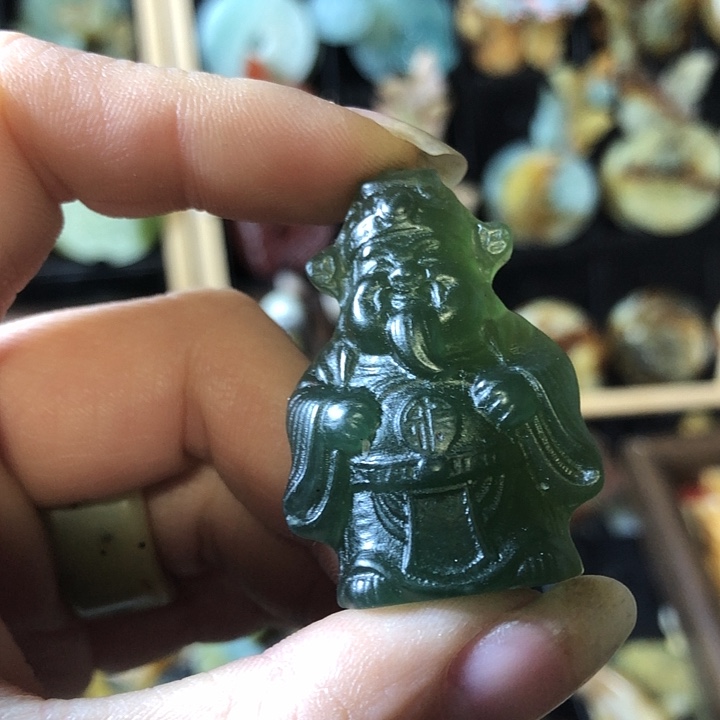 岫玉未镶嵌岫玉挂件