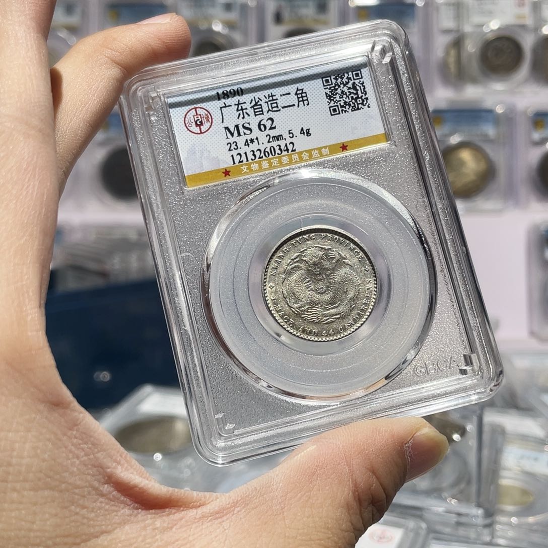 L***2银如图所说的那样是我