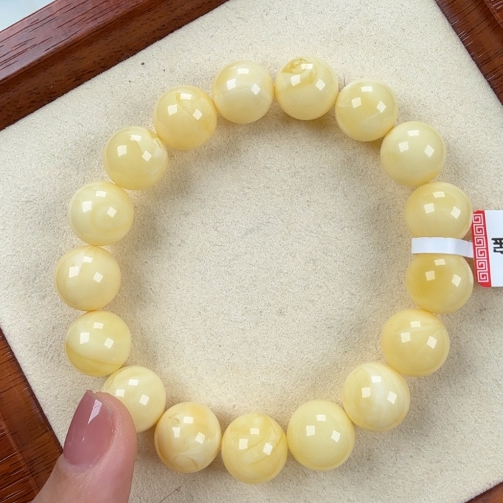 琥珀未镶嵌手链19.6克