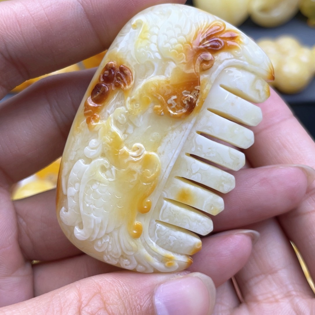 琥珀裸石未镶嵌蜜蜡