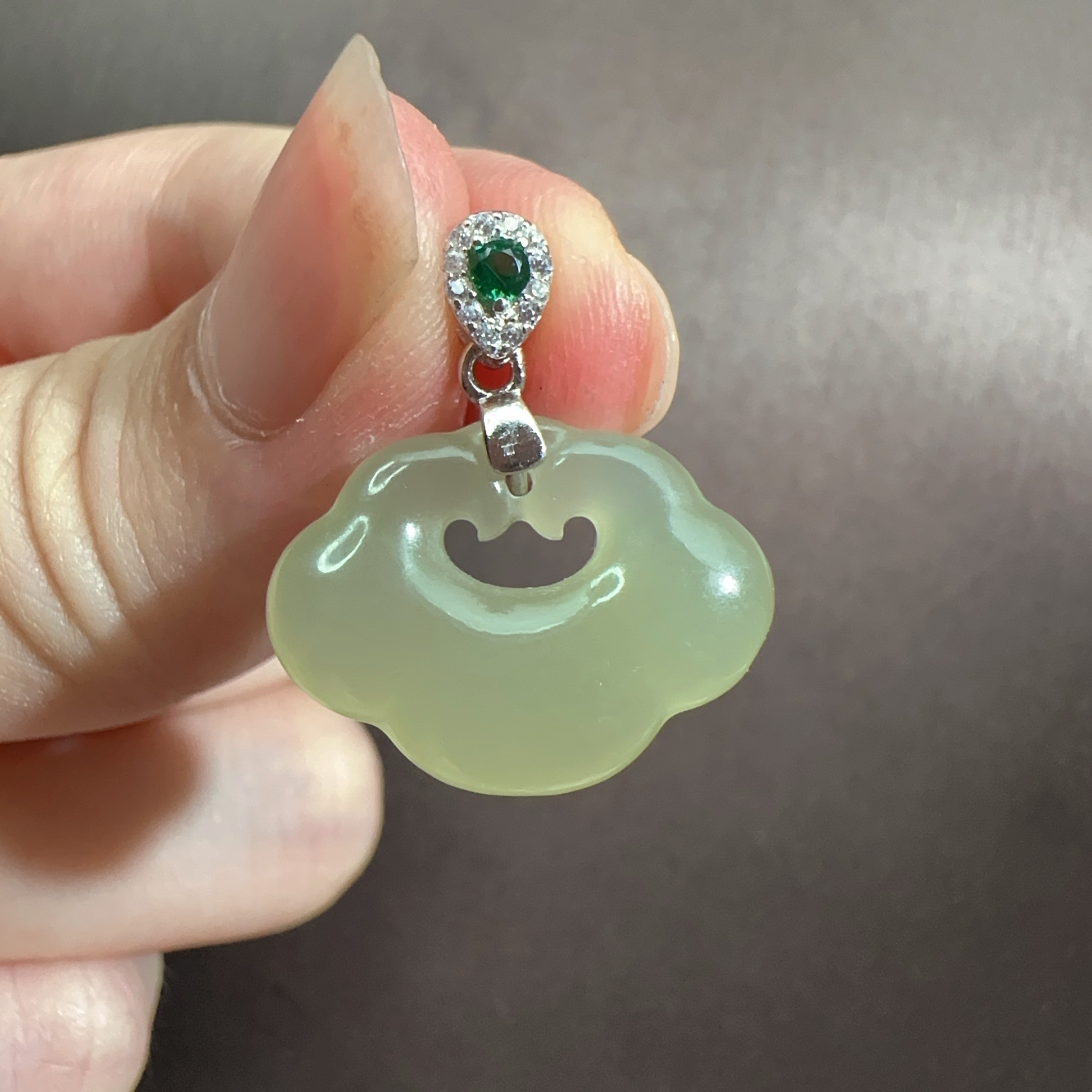 【送足银9999链】天然和田玉吊坠【如意锁】卡20赠证书