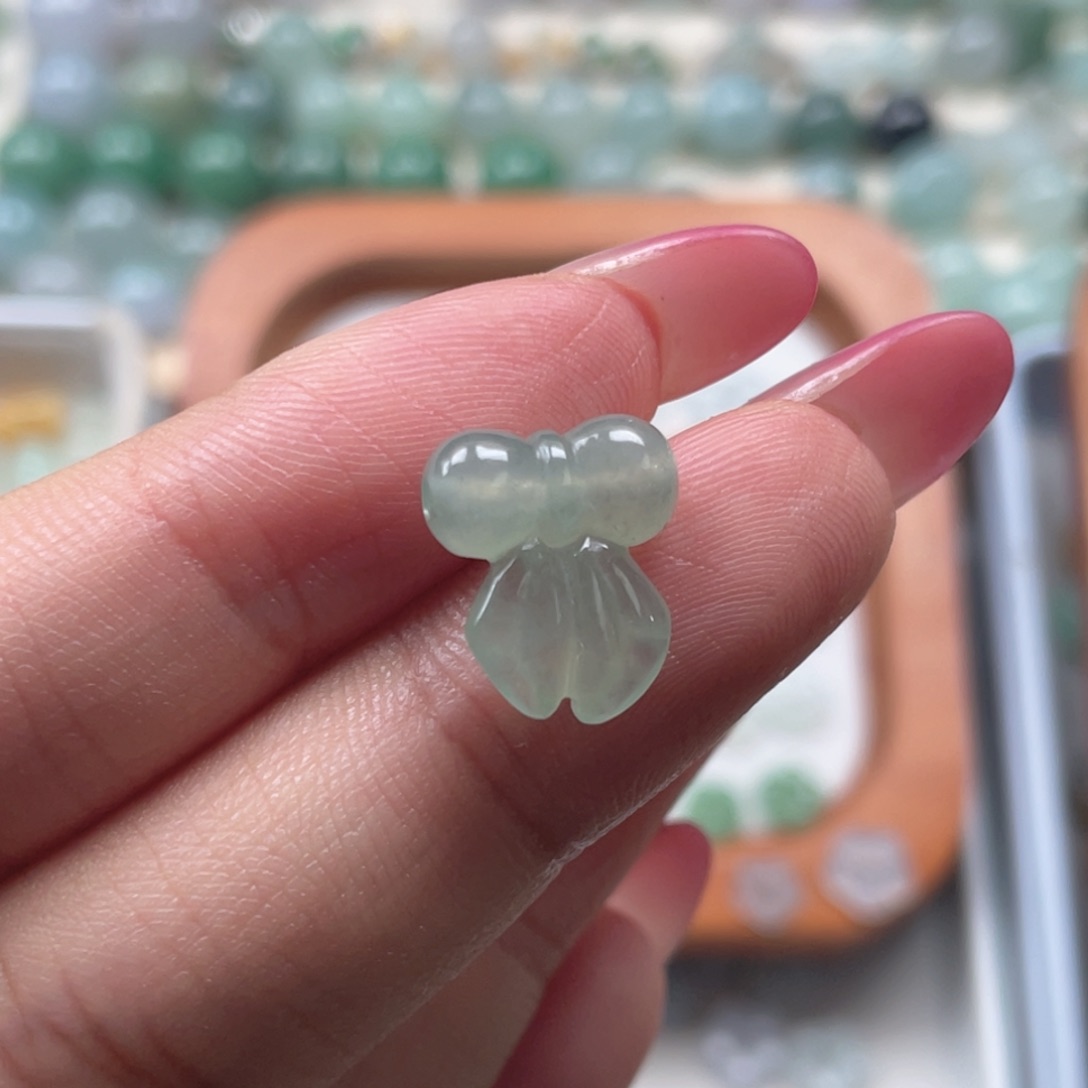 散珠翡翠8665568809