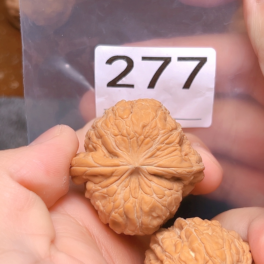 吊坠文玩核桃40门墩