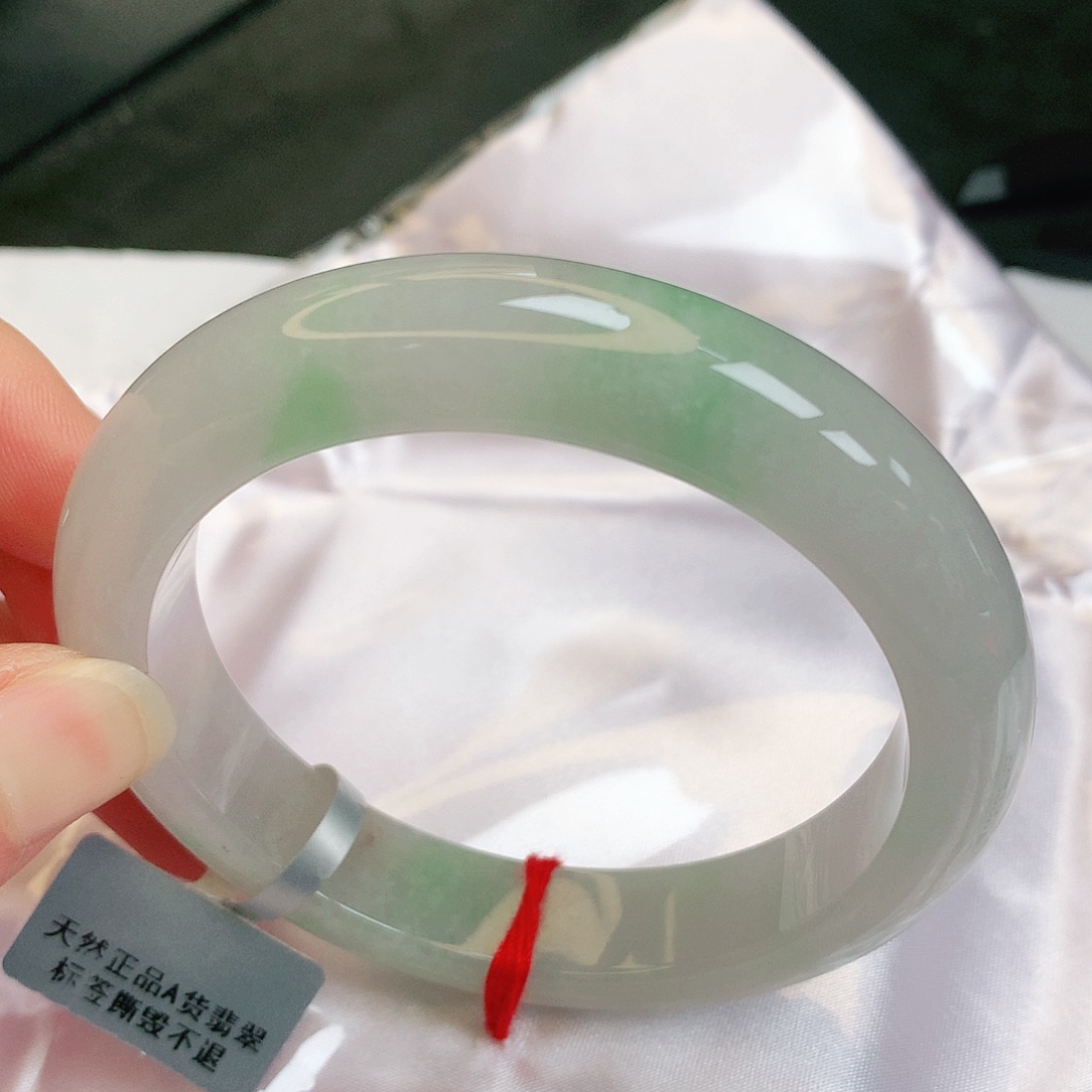 【闪购商品】翡翠手镯未镶嵌缅甸天然a货翡翠