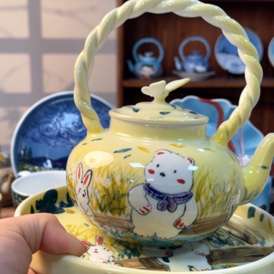 罐景德镇釉下手绘陶瓷 