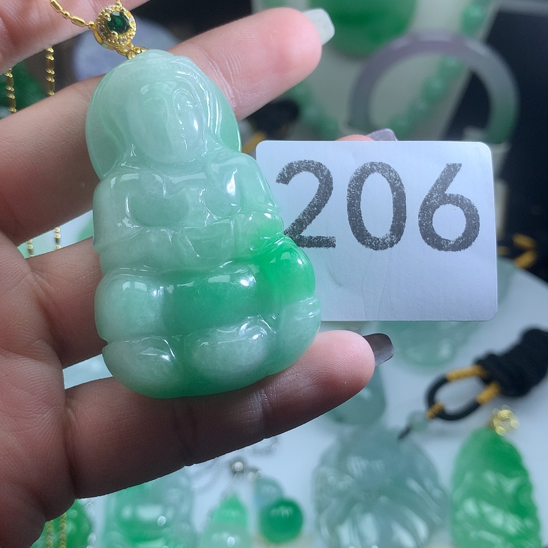 翡翠未镶嵌吊坠(赠链)