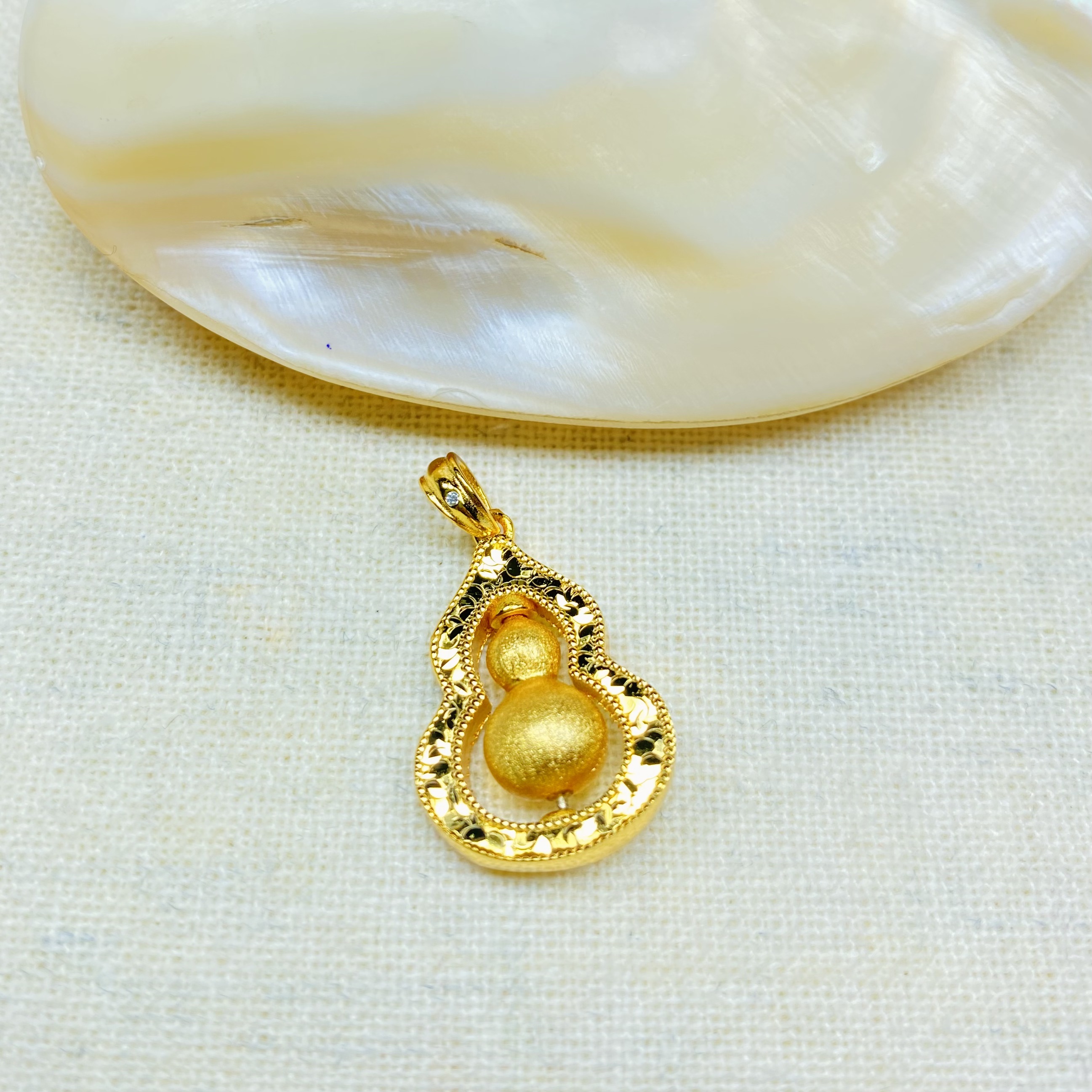  K05180经典黄色拉丝碎冰冰葫芦吊坠多样性发货48472