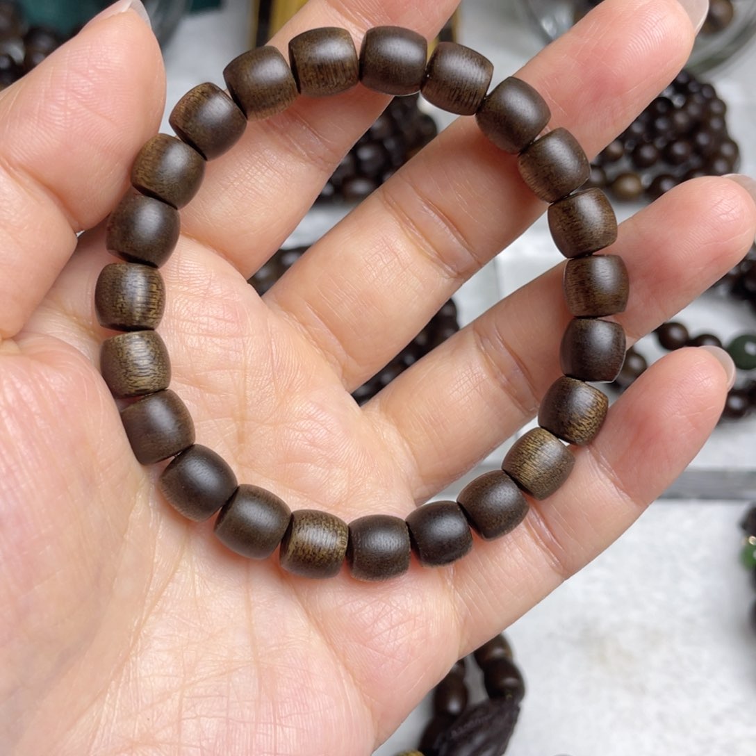 沉香沉香碎屑?*?紫棋08桶+沉香碎屑