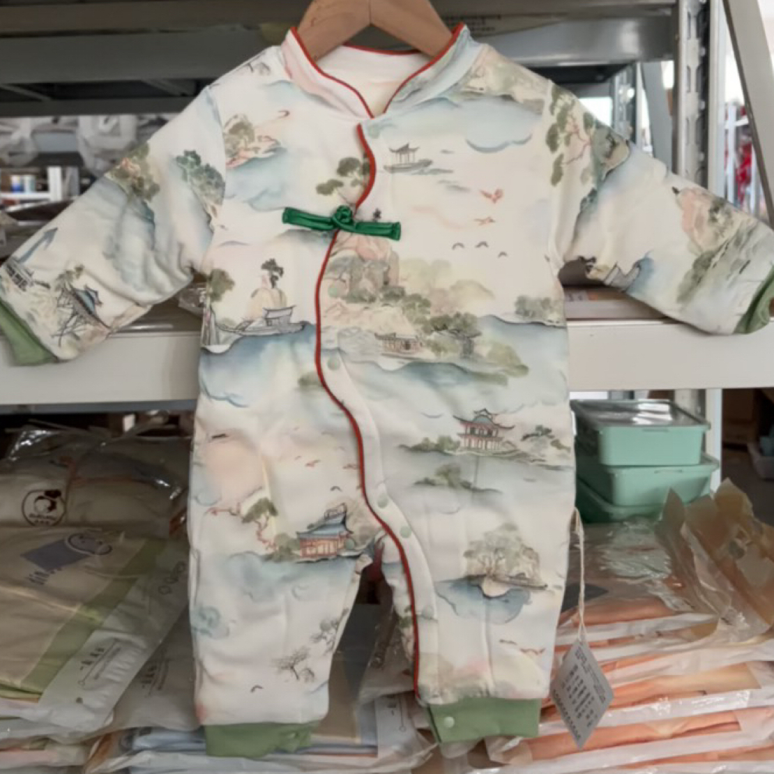 摇篮日记 国风偏开夹棉连体衣