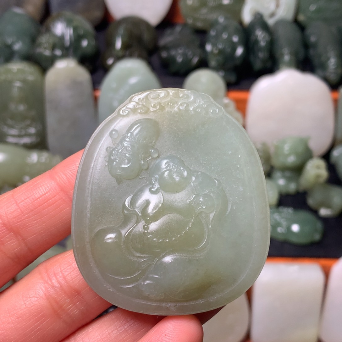 和田玉颈饰未镶嵌挂件76