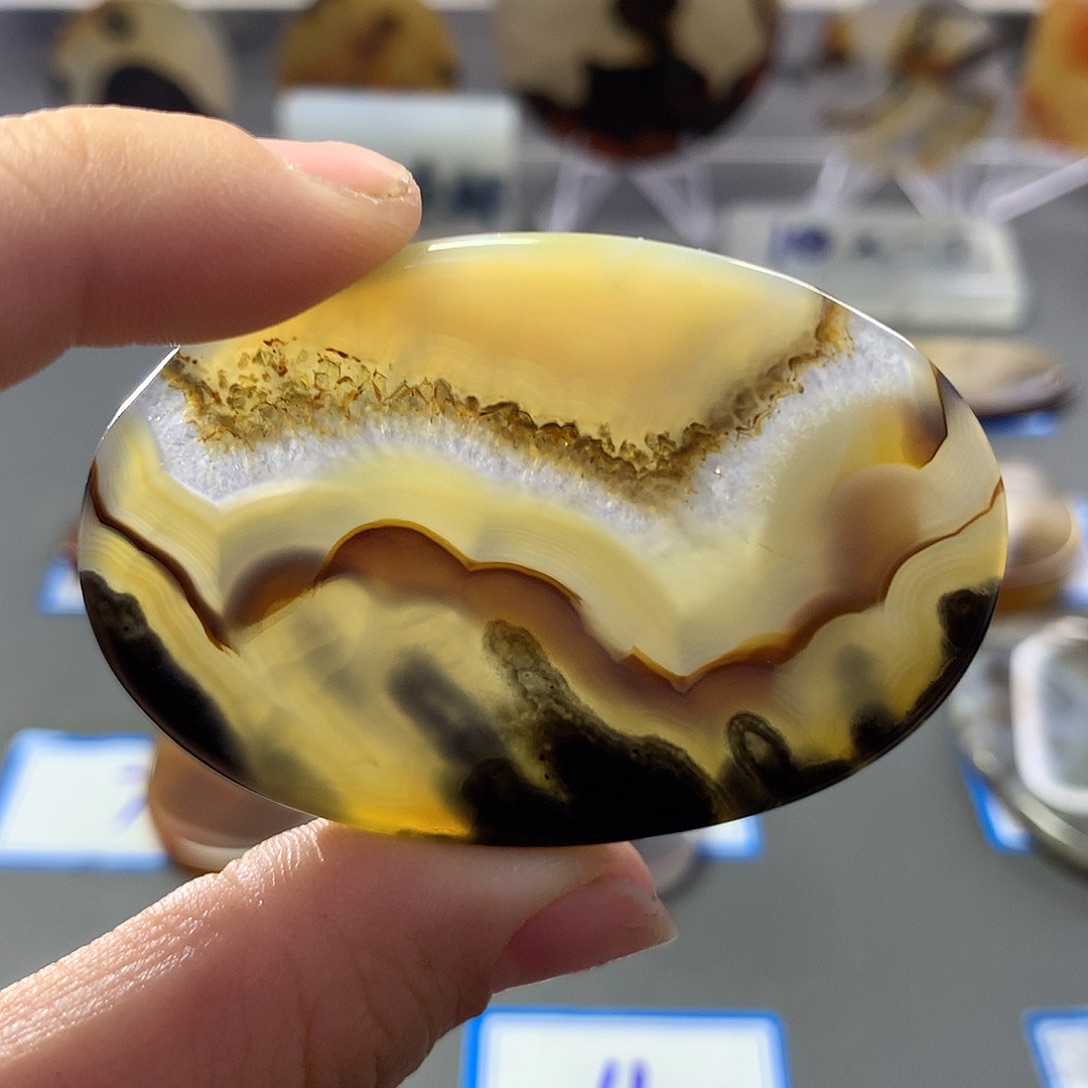 玛瑙/玉髓未镶嵌颈饰