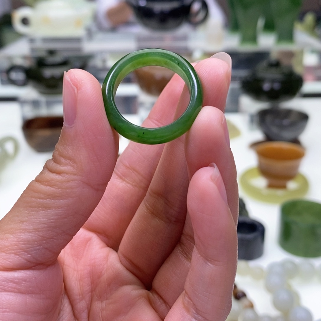 和田玉戒圈未镶嵌罗*