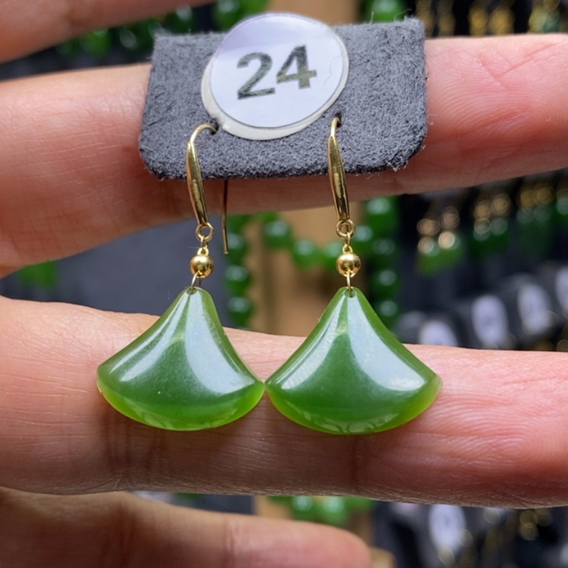 【闪购商品】和田玉耳饰18K金镶嵌14x16x3