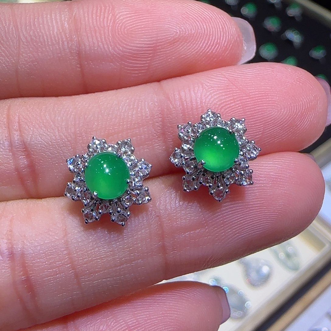 翡翠耳钉18K金镶嵌耳钉