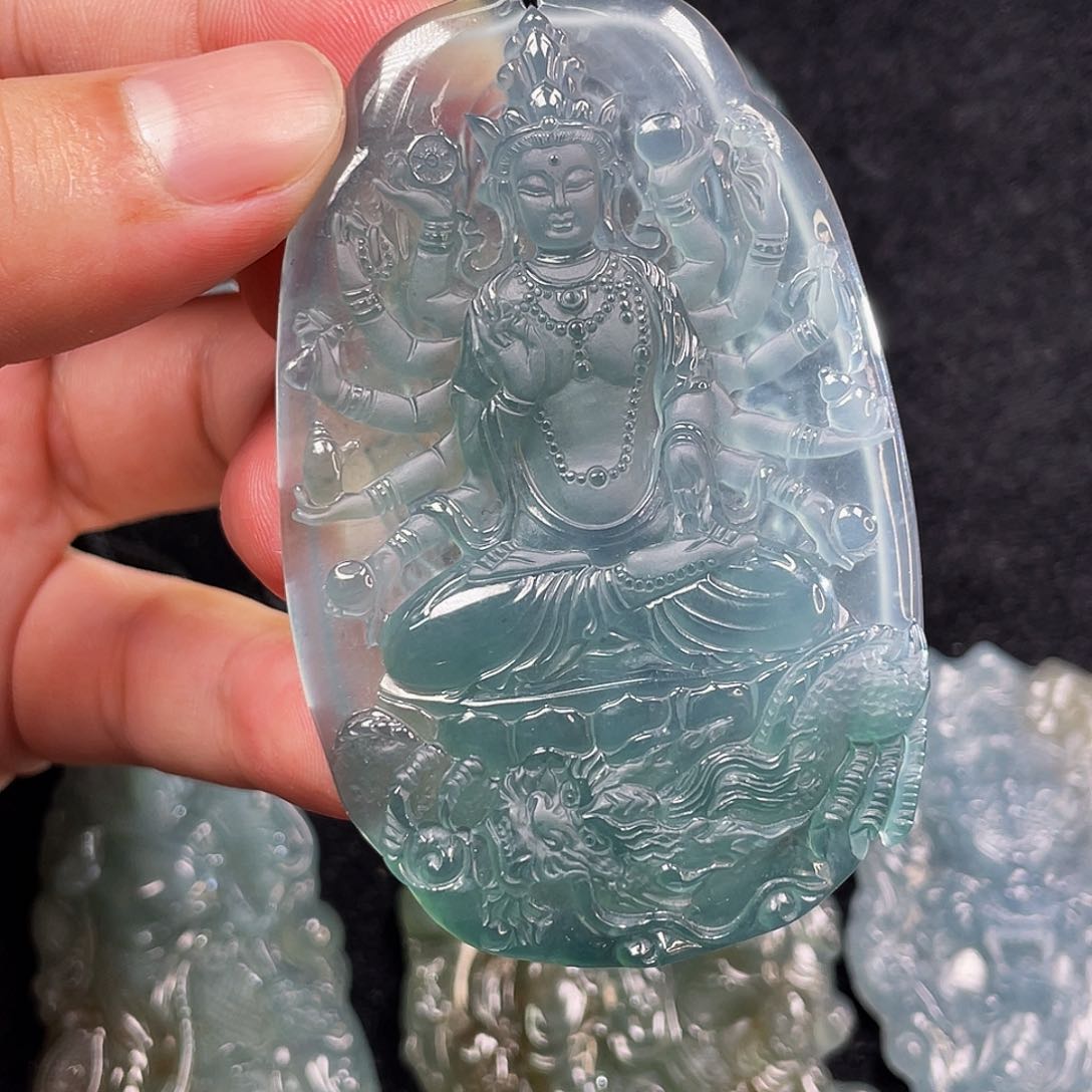 颈饰未镶嵌翡翠7，