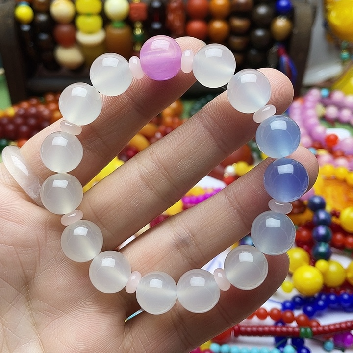 树脂制品40号白色手串