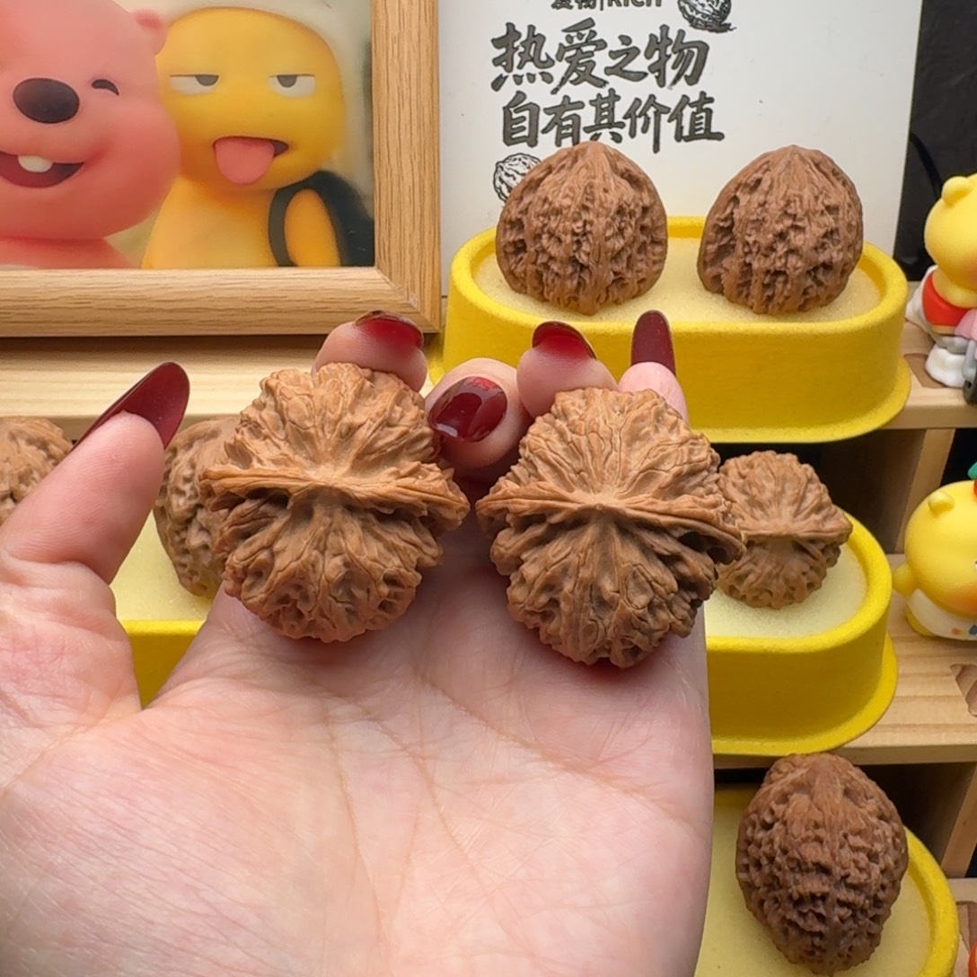 吊坠文玩核桃 38球形苹果圆（非全品）