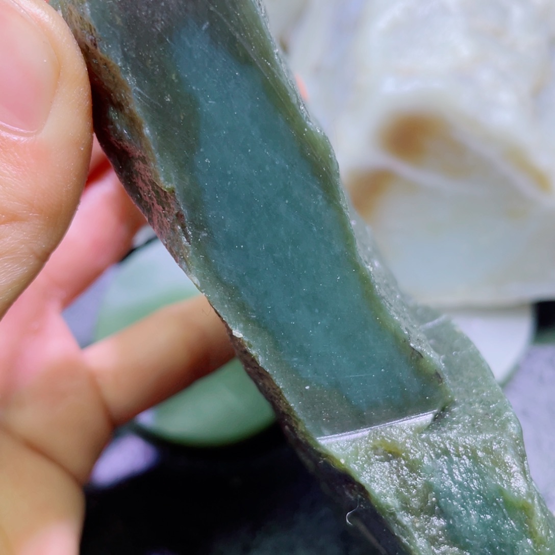 和田玉未镶嵌珠宝半成品