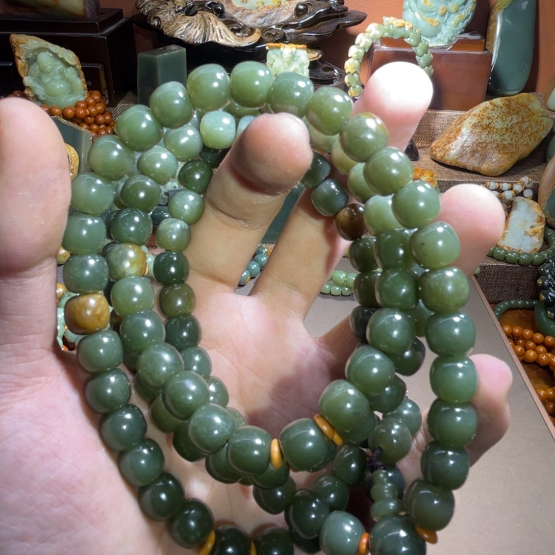 透闪石质玉108 卡10未镶嵌老*