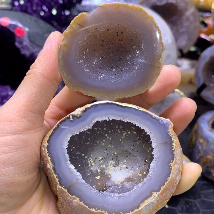 水晶福利奇石盆未镶嵌