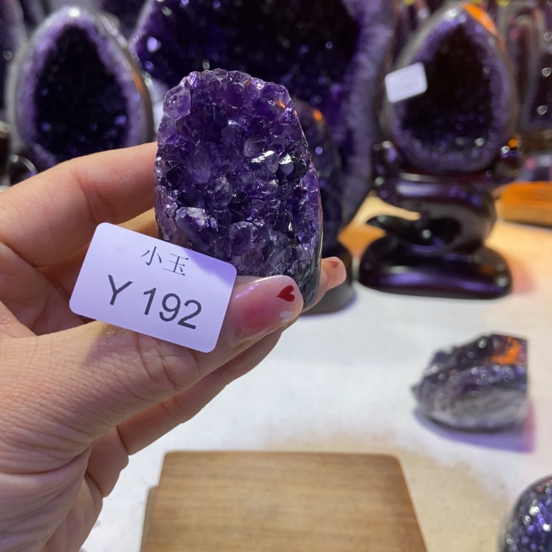 水晶摆件未镶嵌摆件