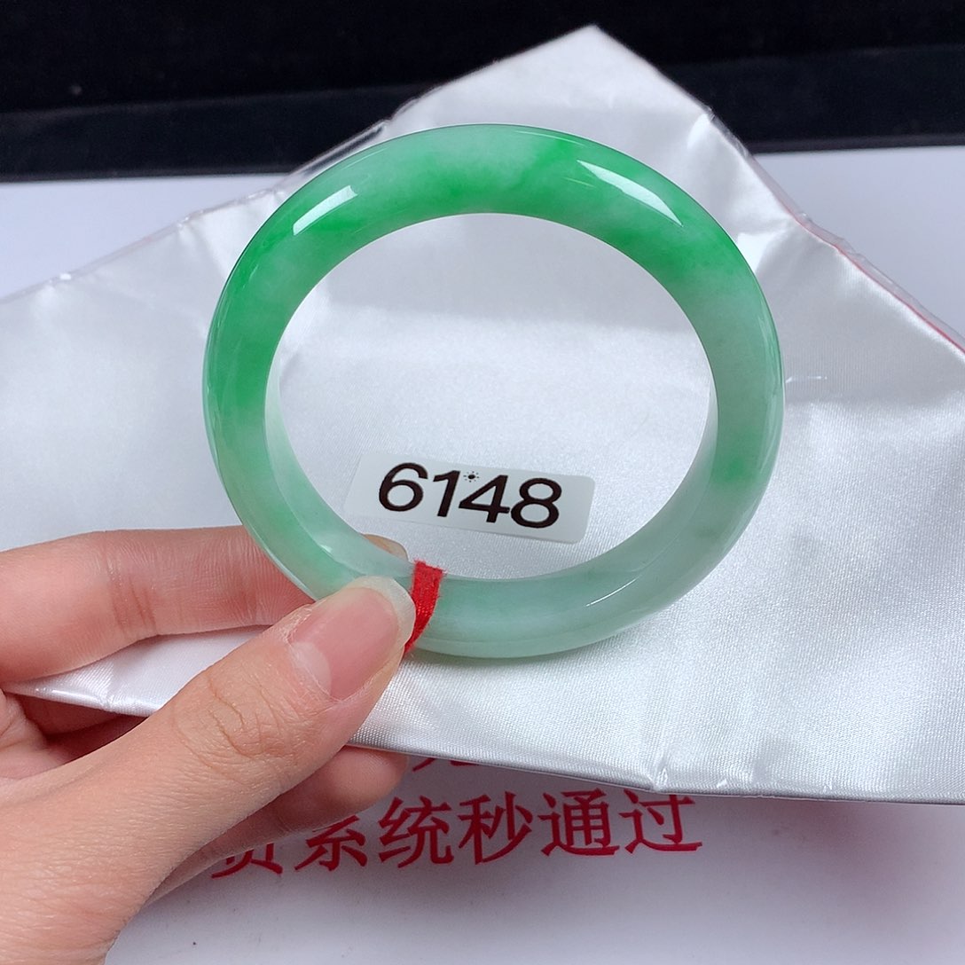 翡翠手镯未镶嵌天然a货翡翠58