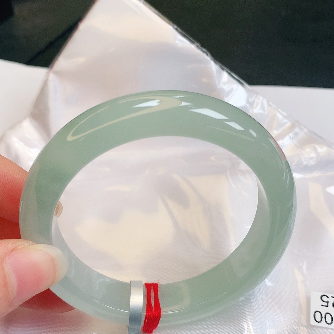 【闪购商品】翡翠手镯未镶嵌缅甸天然a货翡翠