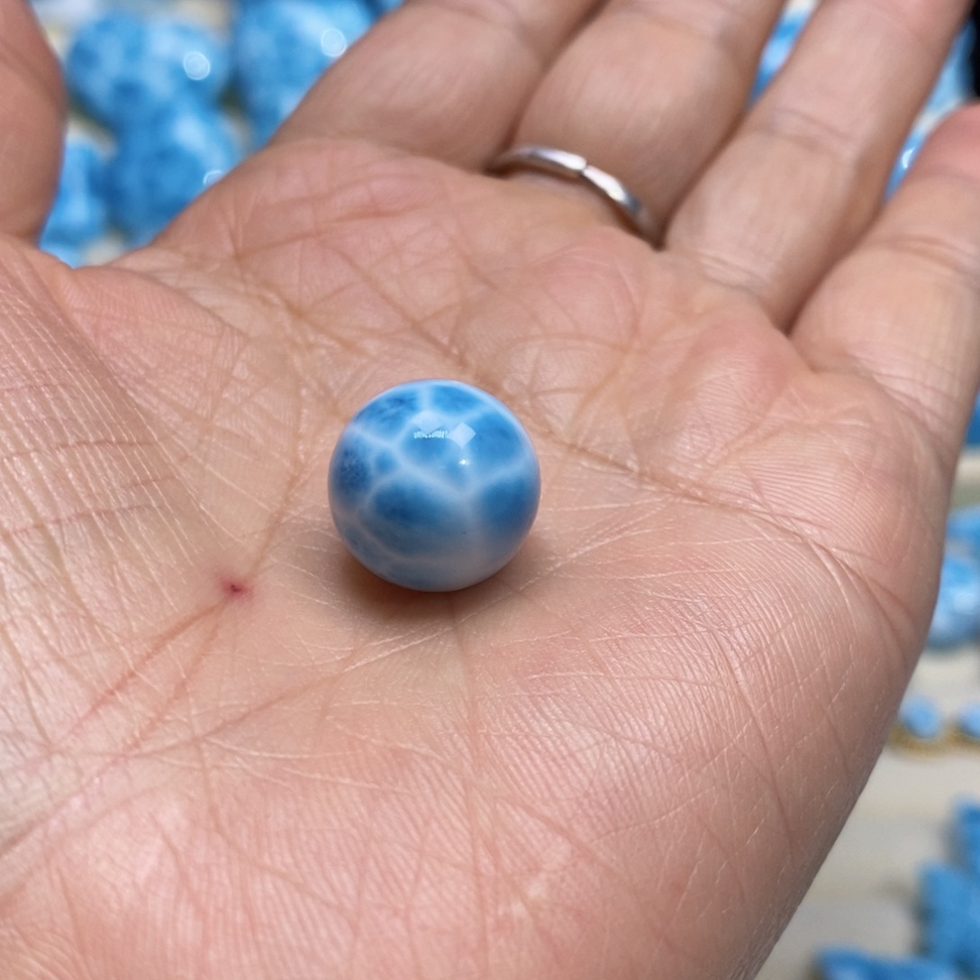 针钠钙石（海纹石）颈饰未镶嵌自***山