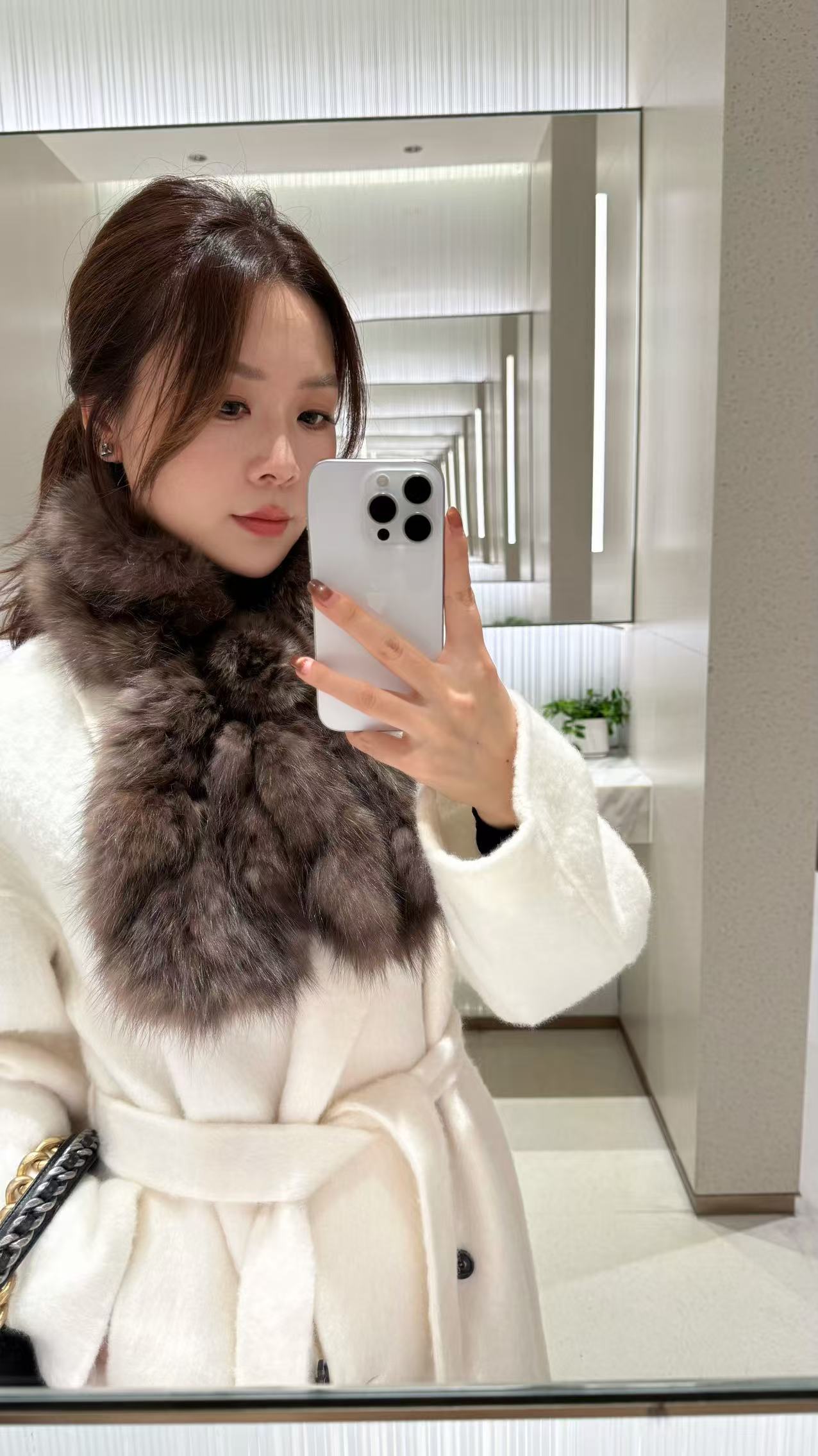 伊尔诗 俄罗斯毛绒花骨朵貂围巾百搭洋气围巾冬季