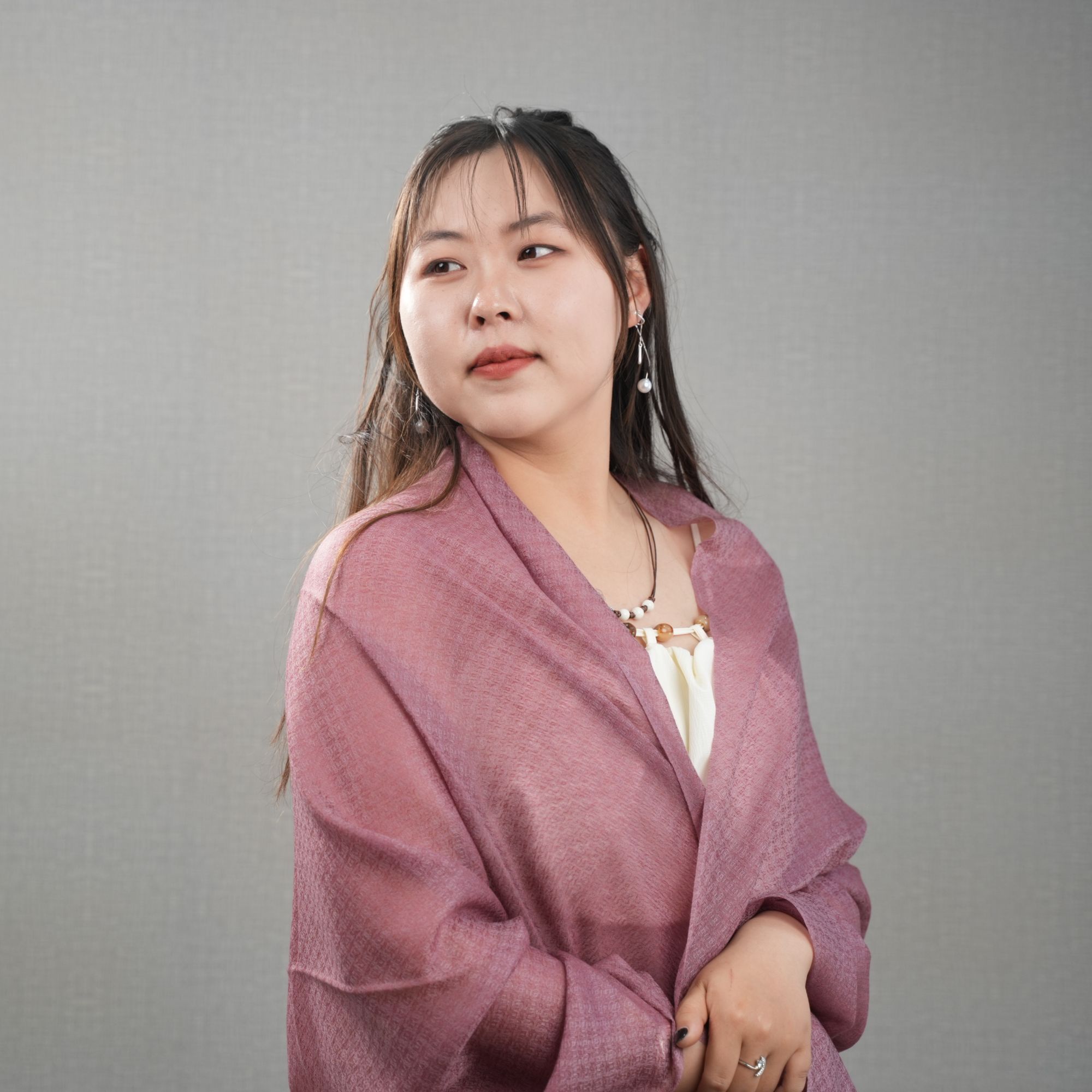 北纬40度【绒罗】纯羊绒薄雾纯色编制少女风围巾