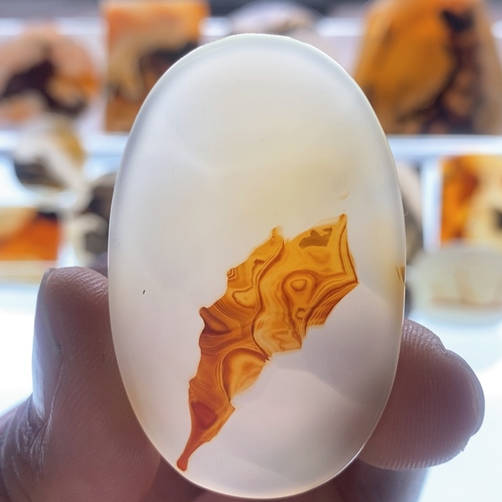玛瑙/玉髓颈饰未镶嵌
