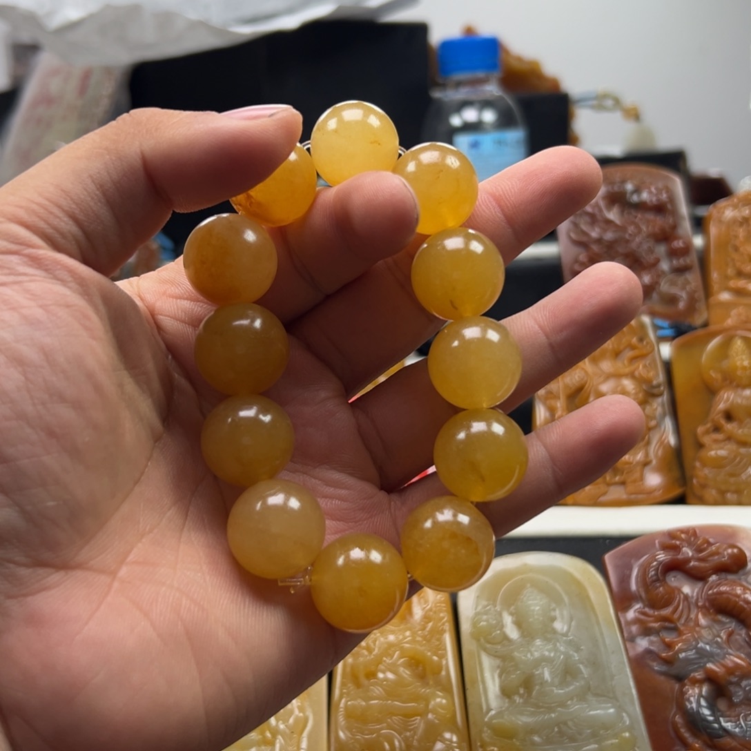 石英质玉（黄龙玉）未镶嵌多选发其一