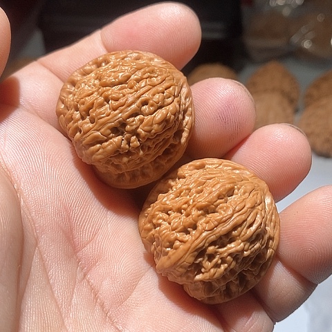 吊坠文玩核桃1****虎红宝石