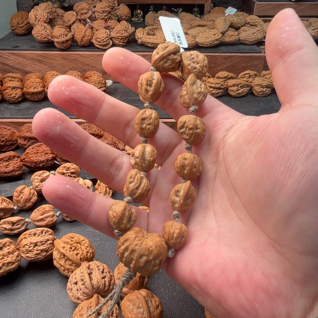 手串文玩核桃大*