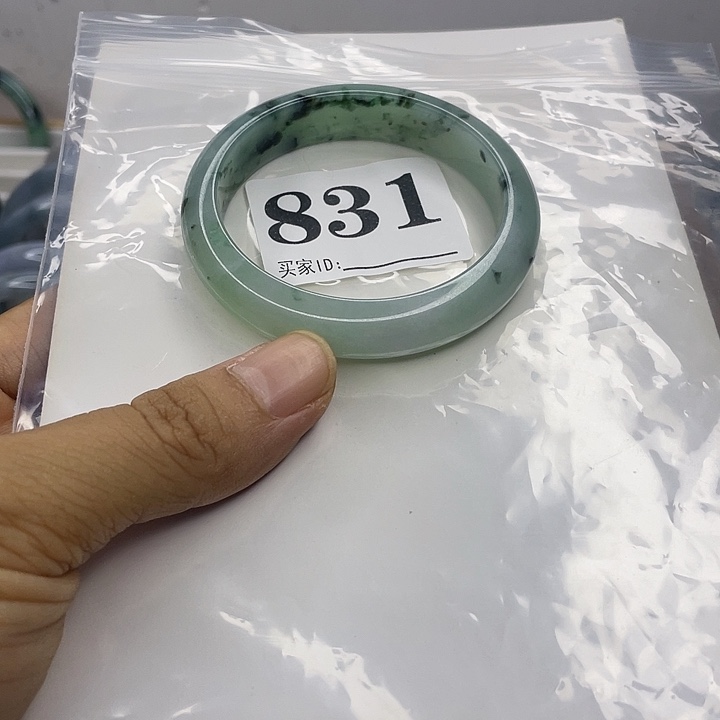 翡翠手镯未镶嵌11111