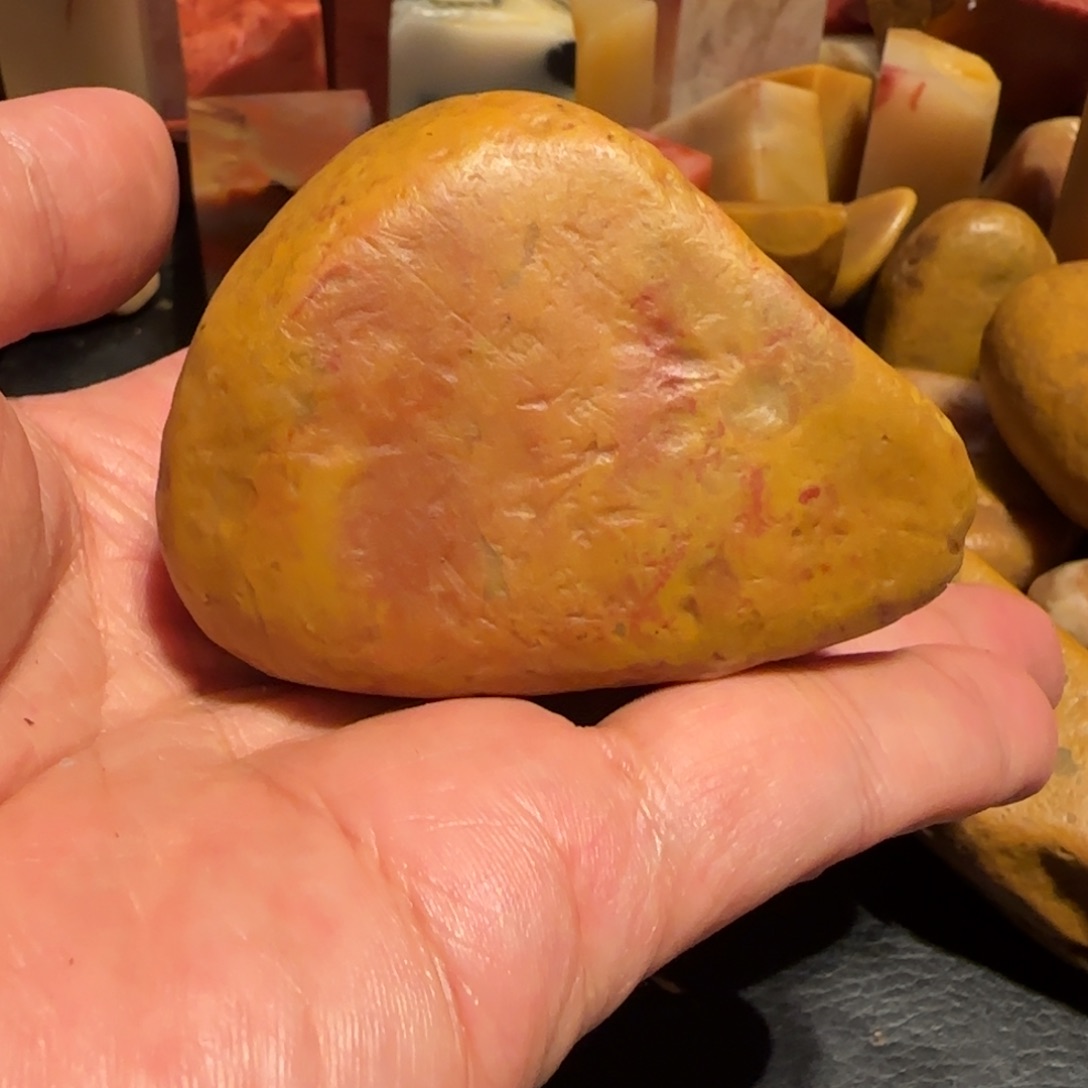 老挝石田黄原石，