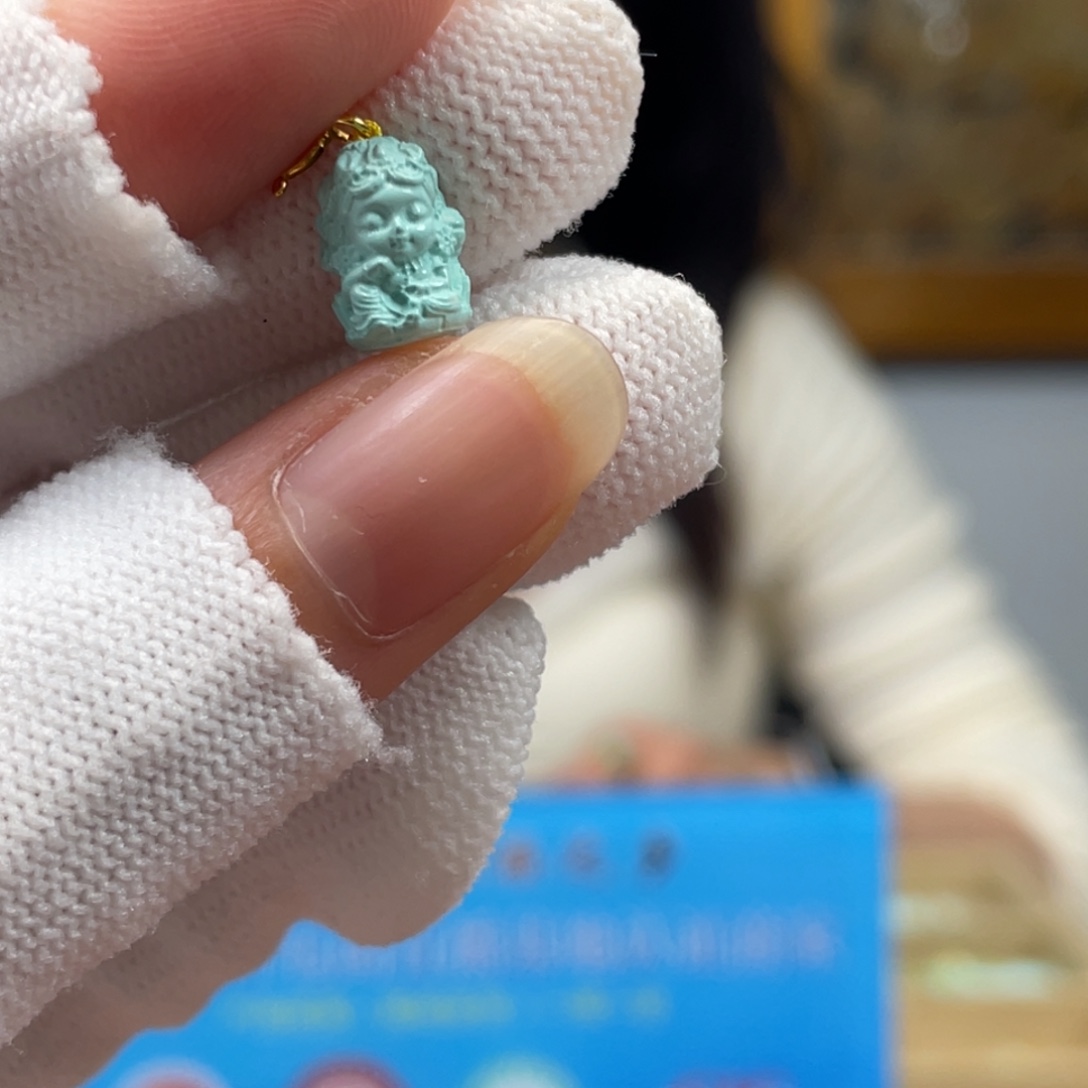 绿松石未镶嵌挂件