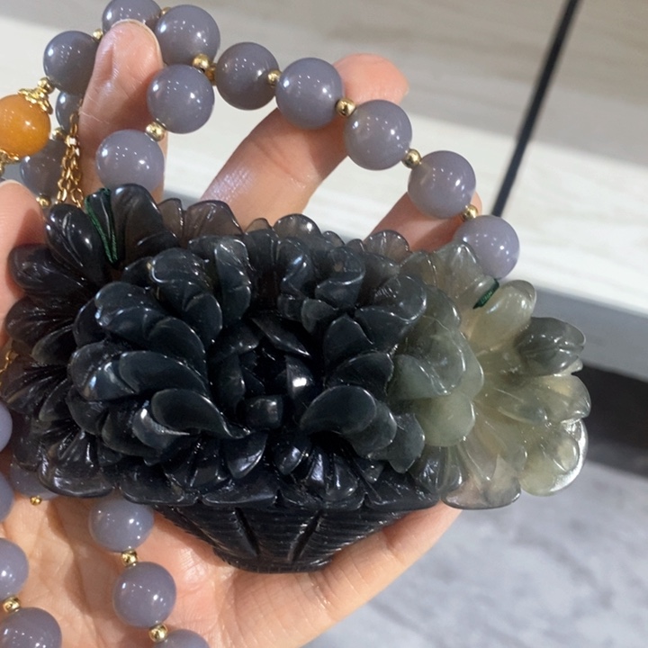 岫玉毛衣链未镶嵌