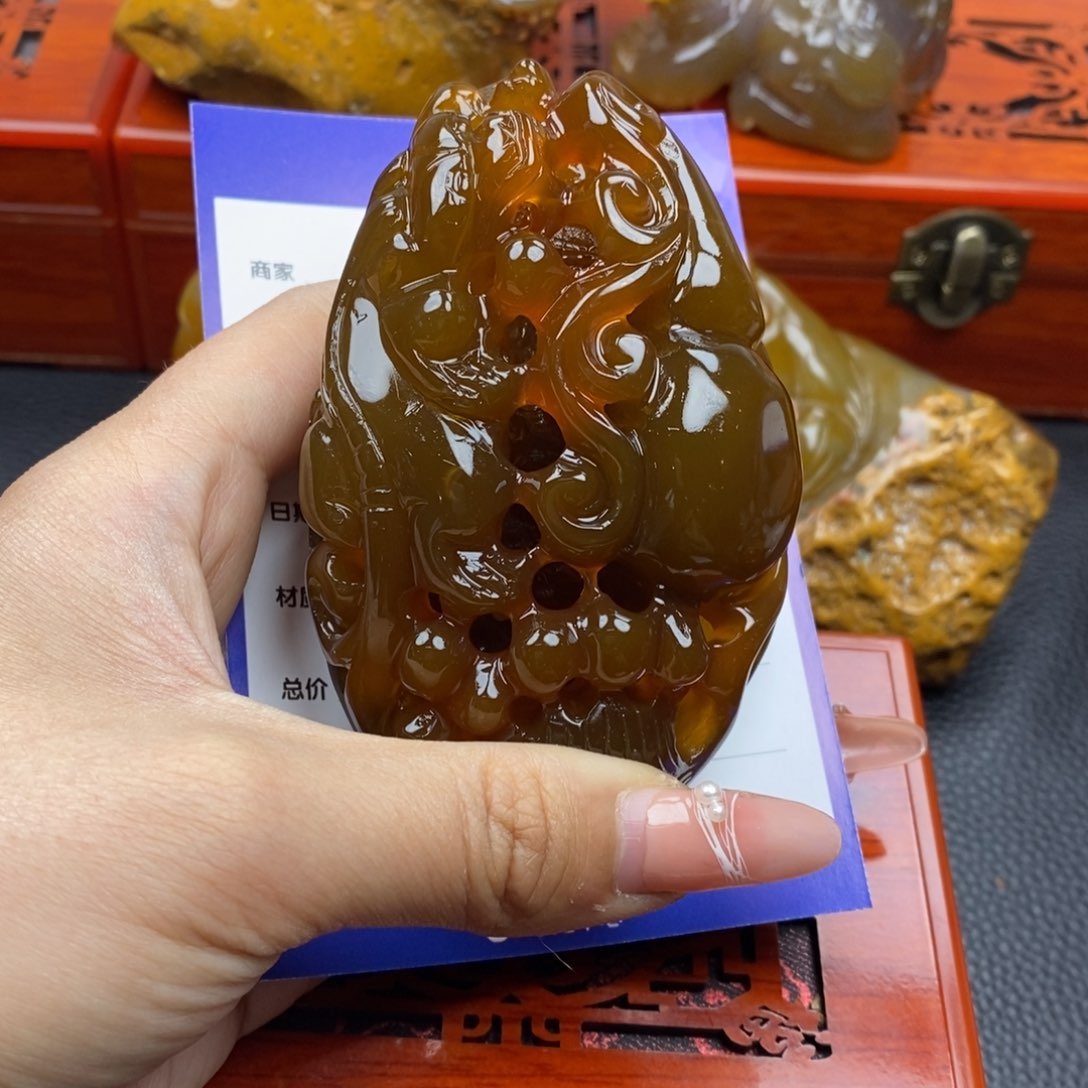 玛瑙/玉髓手把未镶嵌春**里