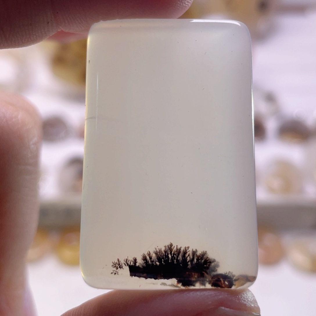 玛瑙/玉髓未镶嵌珠宝奇石