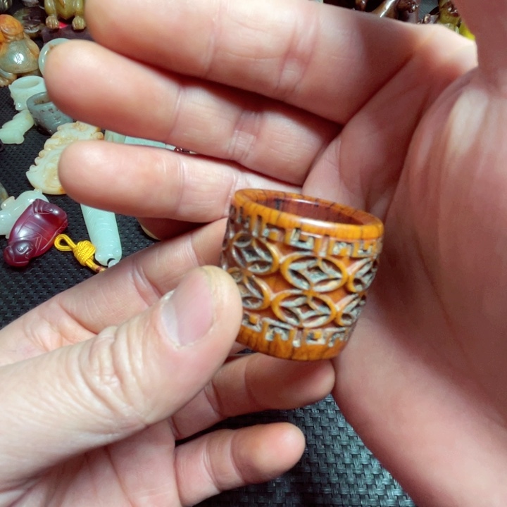 滴血莲花菩提吊坠