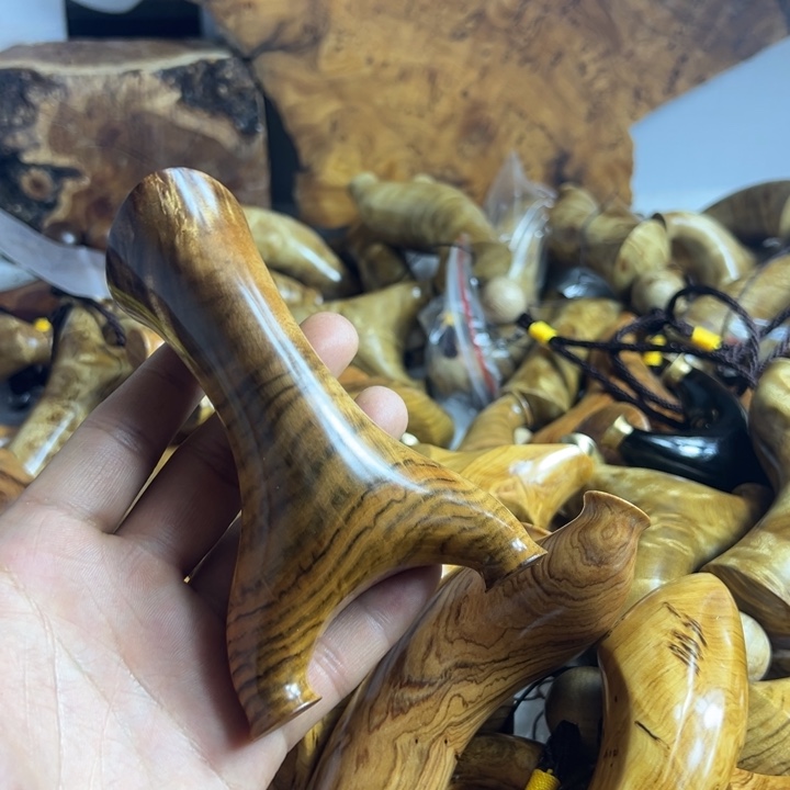 D***.木黄花梨夜飞虎8018A7