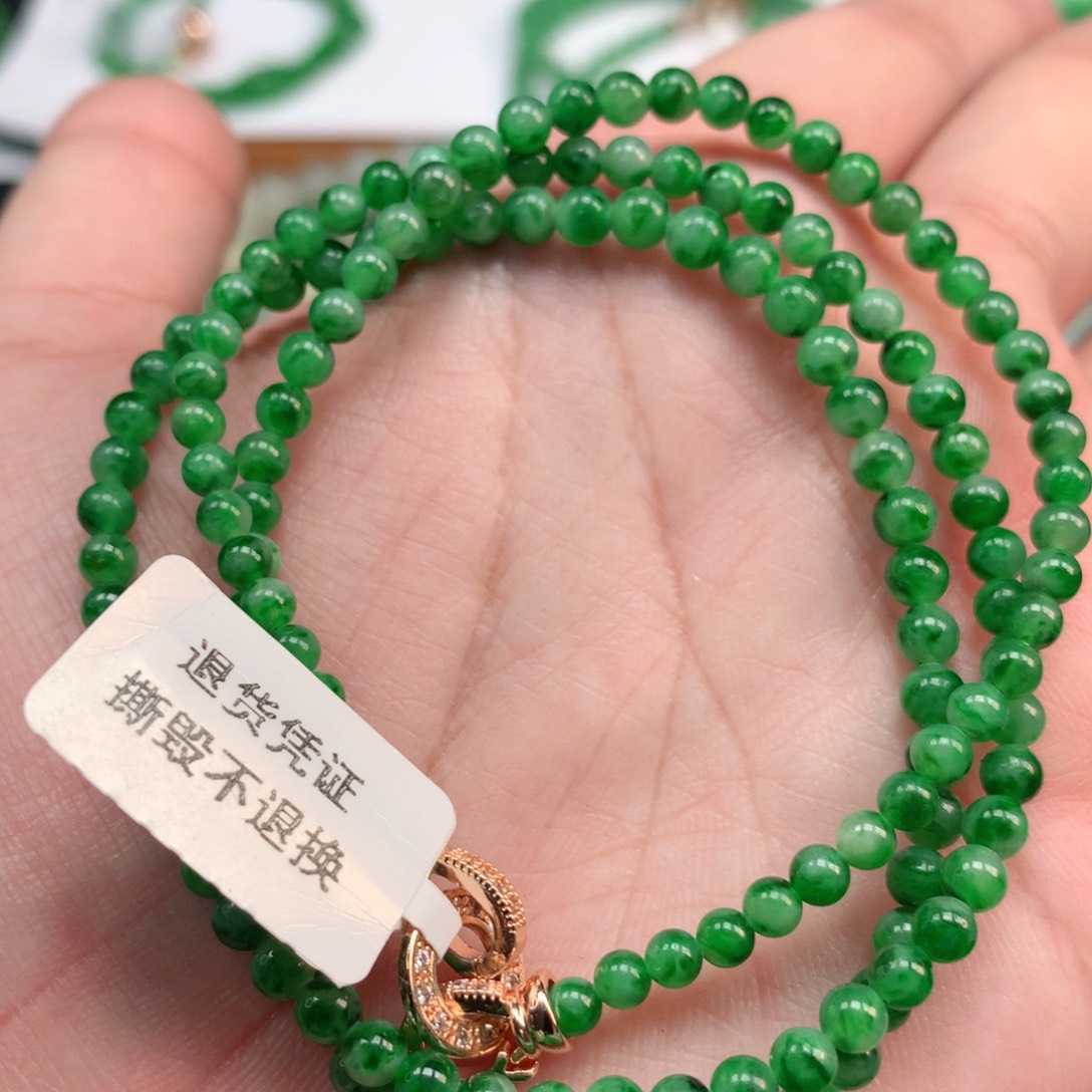 翡翠手链未镶嵌翡翠