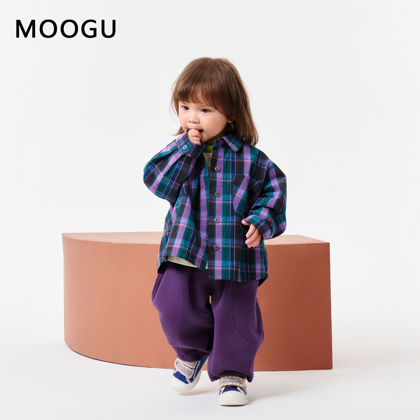 moogu男女童春秋纯棉格子衬衫上衣2025新款儿童秋装外套MGAF5015